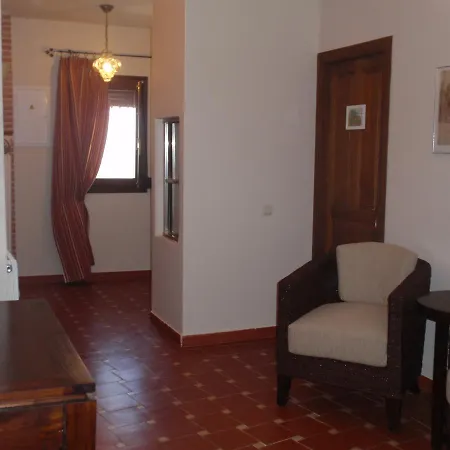 Hotel El Porton De Javier 3*