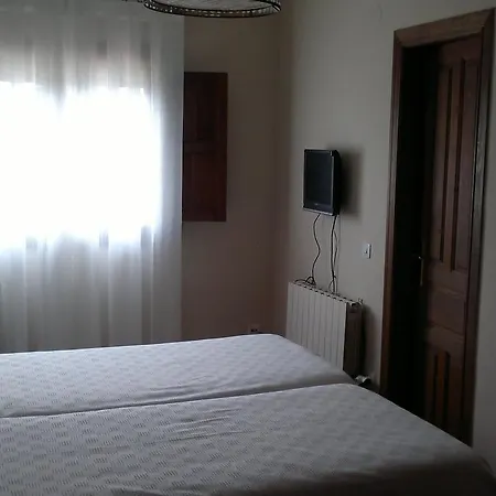 El Porton De Javier Hotel 3*